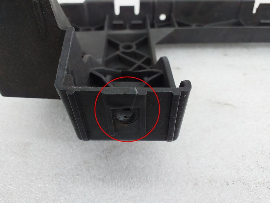 Guia de pára-choques trás central MINI Mini Countryman (R60)
