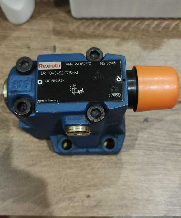 Редукционный клапан Rexroth