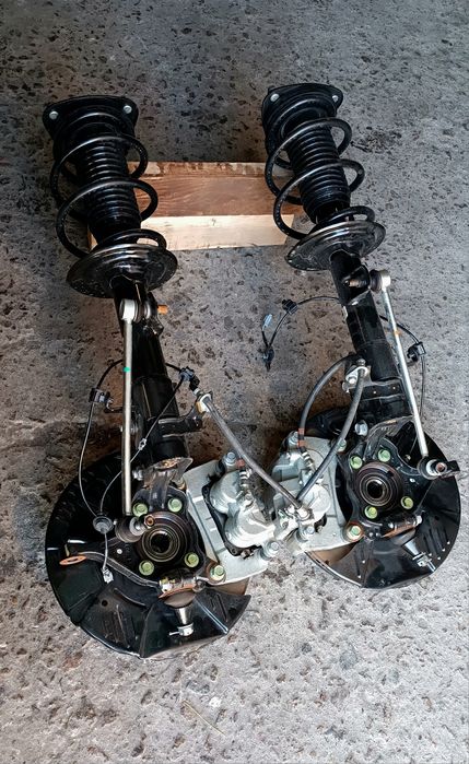 Амортизатор, ступица Subaru outback legacy b16