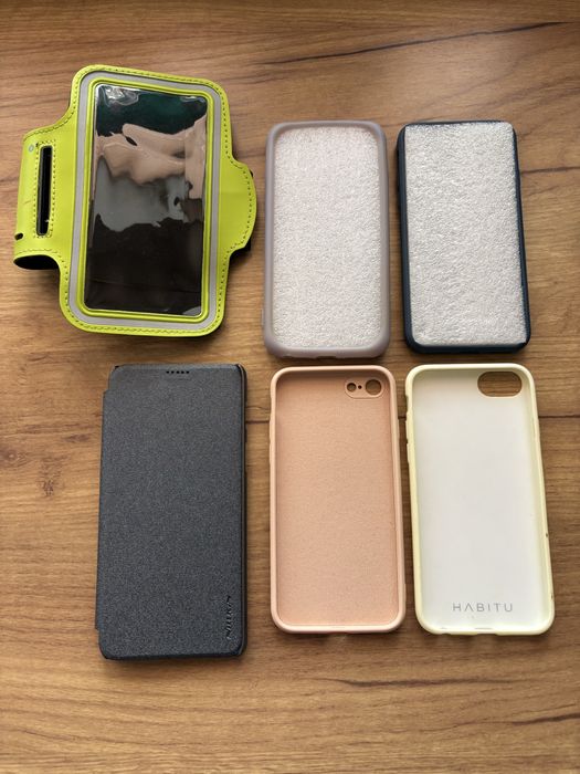 Чехлы для телефонов