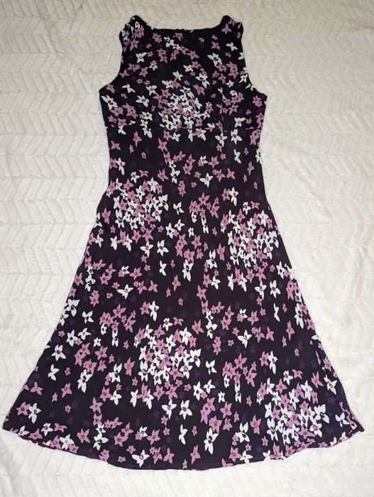 Lekka sukienka na lato