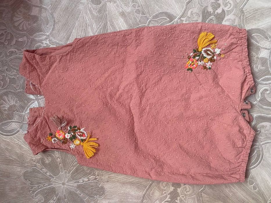 Ромпер на дівчинку