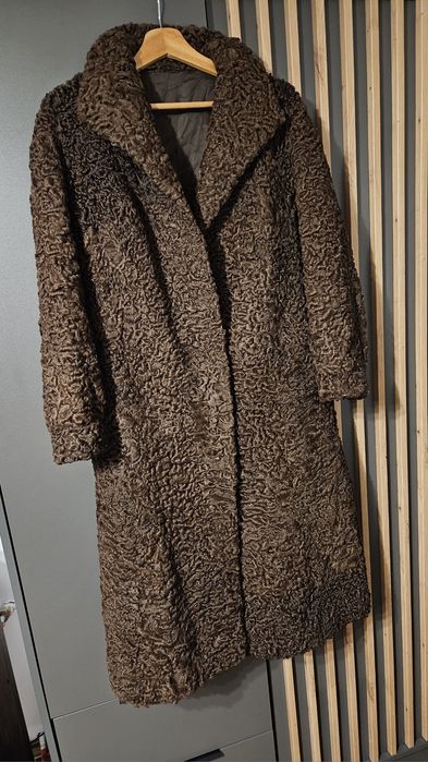 Futro naturalne z karakulow