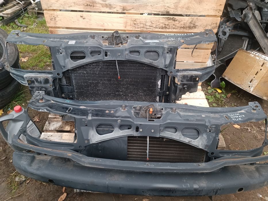 Телевізор установлена панель Scoda Octavia tur 1,8 1,9 шкода октавія