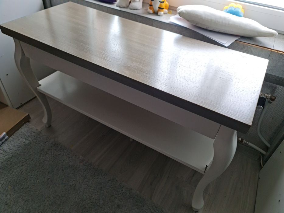 Biurko białe plus krzesło do biurka gratis stolik