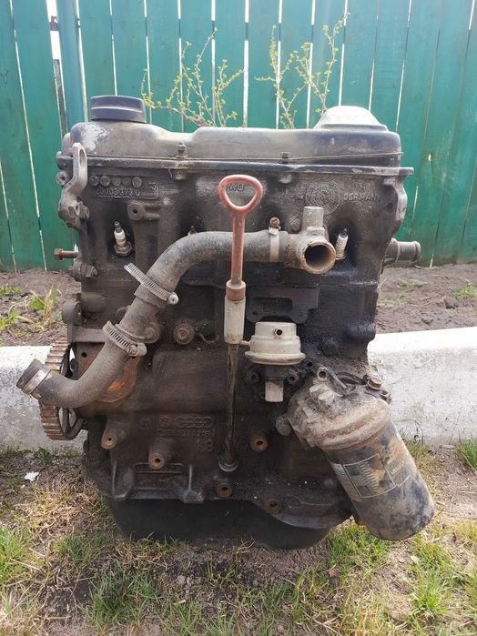 Двигун Фольксваген Пассат В3