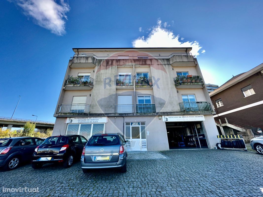 Casa De Madeira - Vende-se em Braga - OLX Portugal