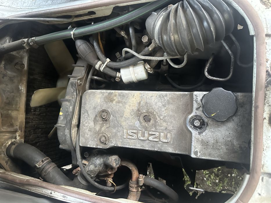 Isuzu Midi