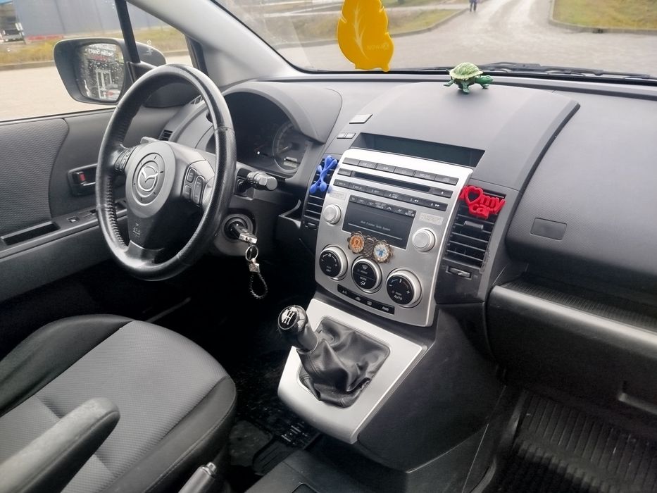 Mazda 5 2.0дизель 7-місць