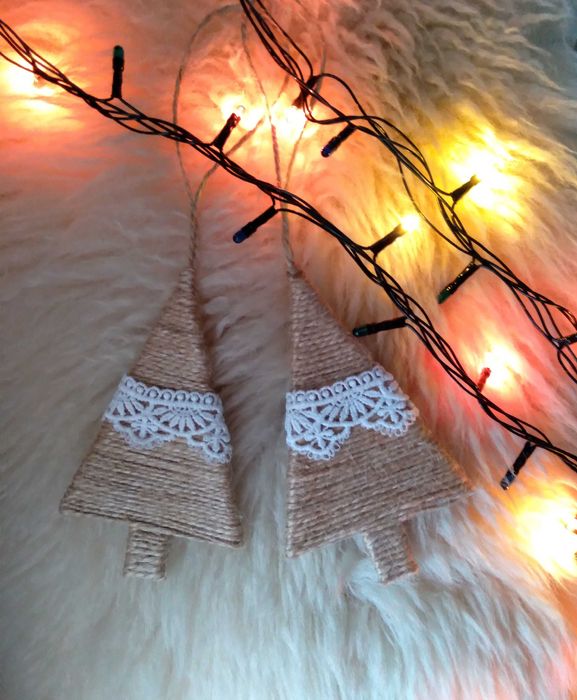 Іграшки/прикраси на ялинку,декор