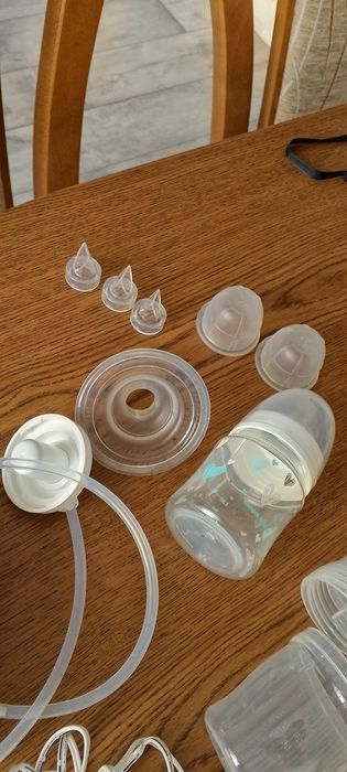 Laktator elektryczny canpol babies easy start