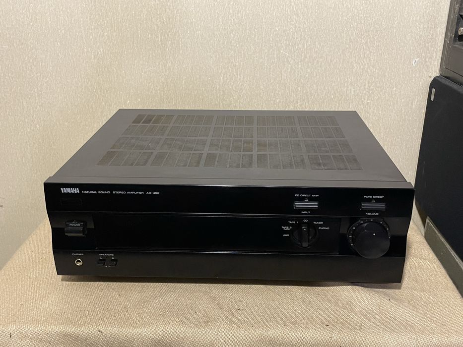 Музыкальный транзисторный усилитель YAMAHA AX-492 (2х120Вт/9,5кг)