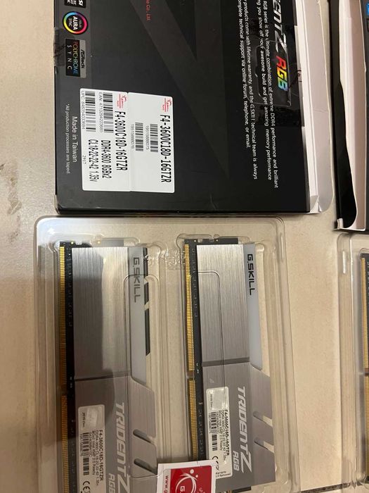 G.Skill Trident Z RGB 16GB（4×8GB）DDR4-3600 CL18