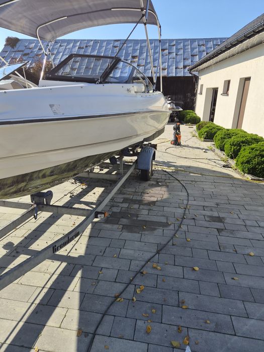 Zimowanie i transport Łodzi , parking - Widok 4