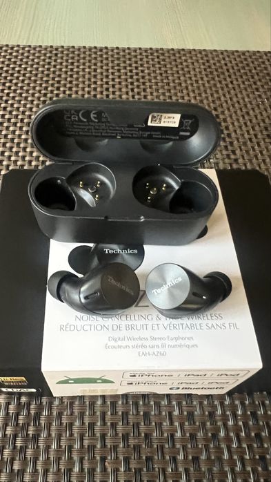 Słuchawki Technics AZ60E-K stan idealny.