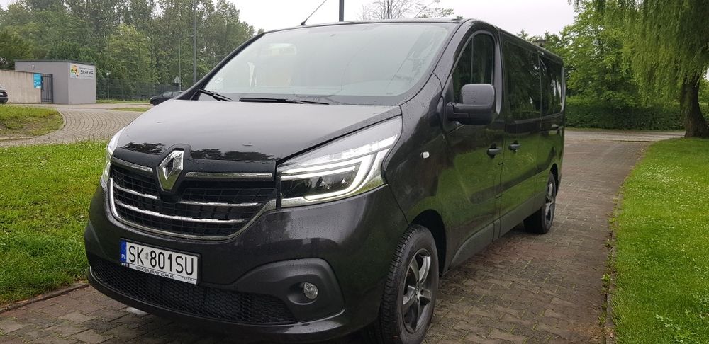 Wynajem busaTrafic7,/ 8 /i 9 miejsc