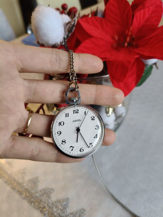 Zegarek męski mechaniczny kieszonkowy Rakieta biała tarcza statek