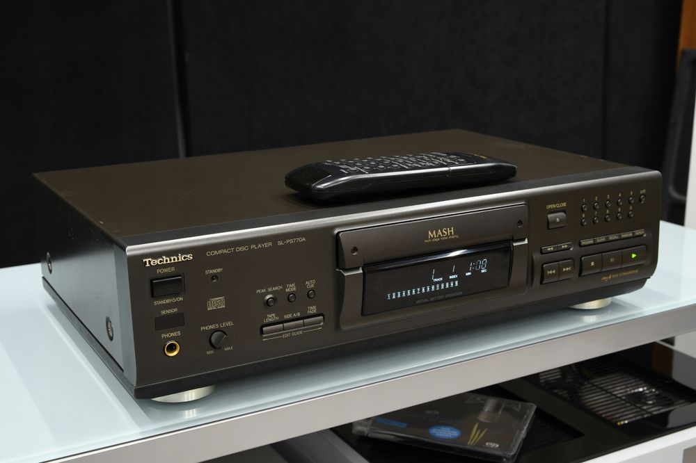 Odtwarzacz płyt audio CD Technics SL-PS770A + pilot całkowicie sprawny