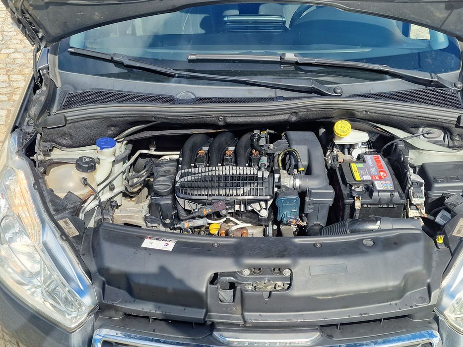 Peugeot 208 vti. — photo 5