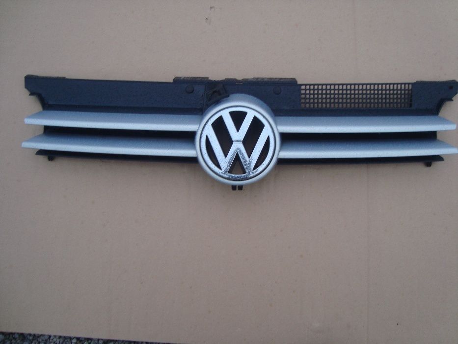 vw golf iv atrapa grill atrapka lb7z srebrna