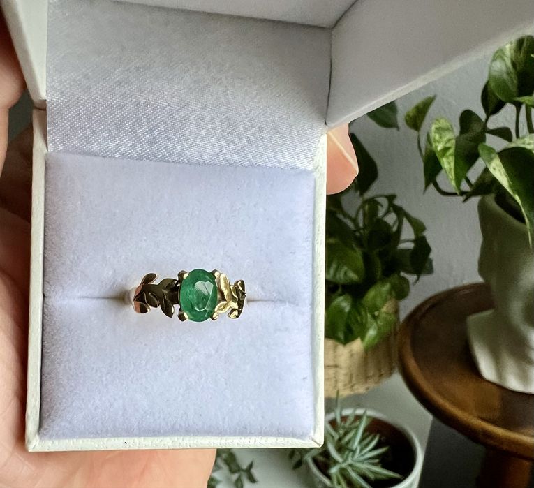 Pierścionek złoty ze szmaragdem naturalnym, gwarancja