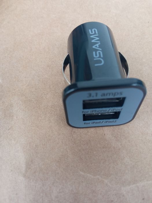 Carregador de isqueiro com