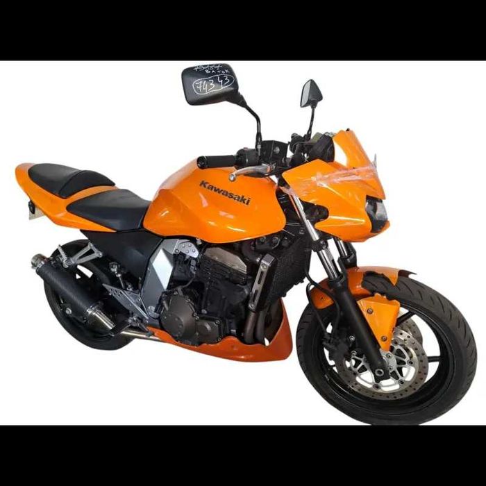 KAWASAKI Z750 ACIDENTADO
