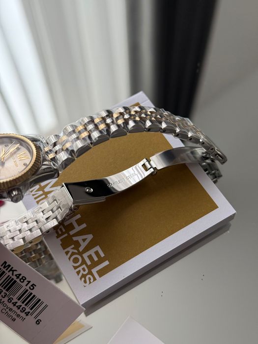 Годинник жіночий Michael Kors MK4815 женские часы