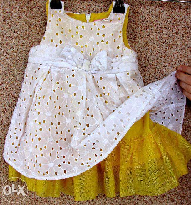 Платье нарядное на 6-9 месяцев PLACE