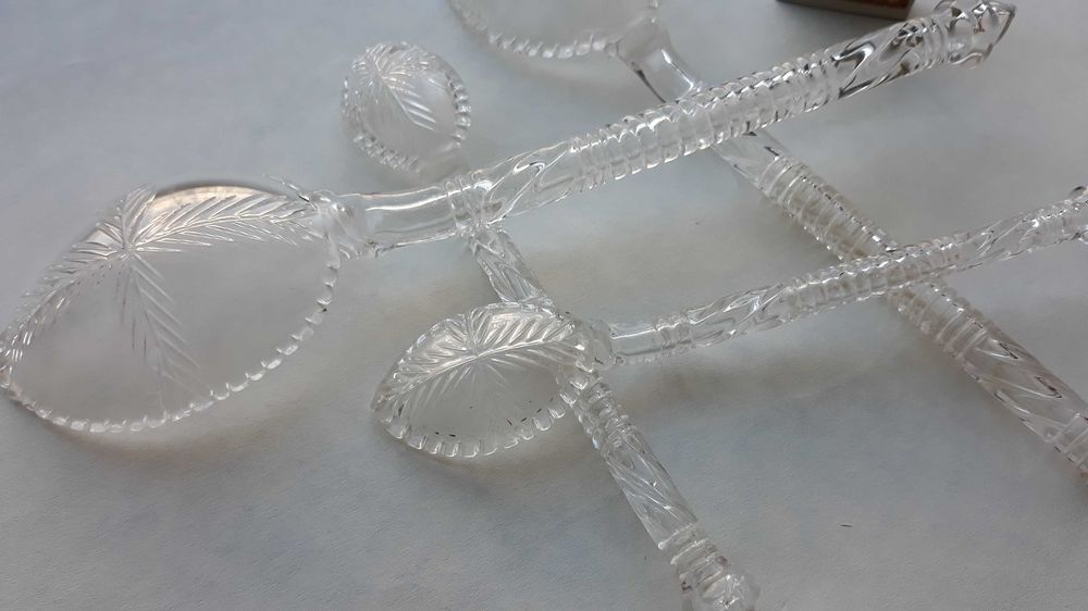 Хрустальные красивые ложки ссср ручной работы хрусталь 4 штуки