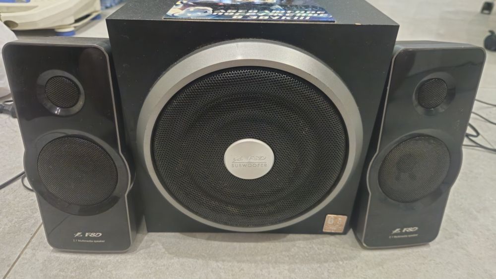 Акустичні комп'ютерні колонки F&D 2.1 A320.