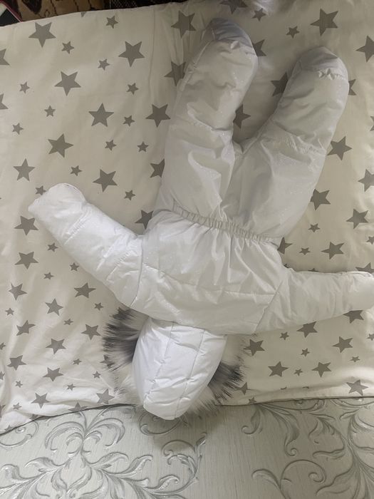 Комбінезон дитячий, зимовий, білий.