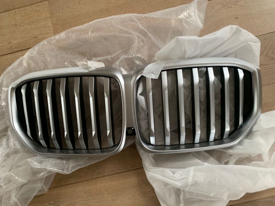 Grill nerki do BMW X5 G05