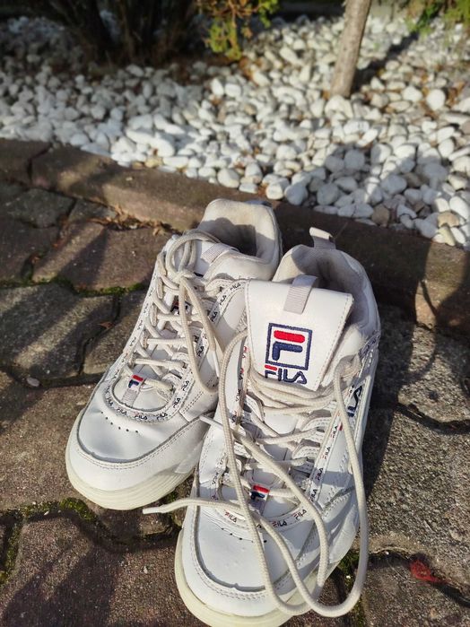 Sportowe buty damskie