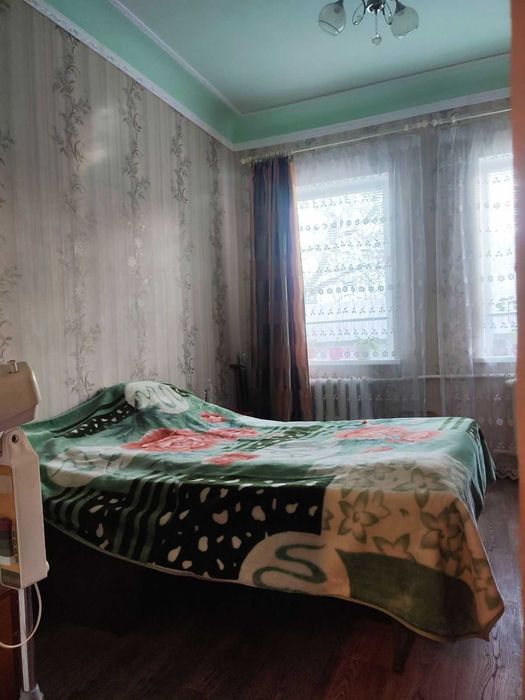 Продам полдома, Холодная гора, метро - 20мин. пешком - Більше