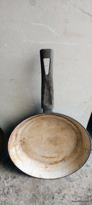 Посуда сковорідки кастрюлі ложки вилки з Німеччини нержавейка