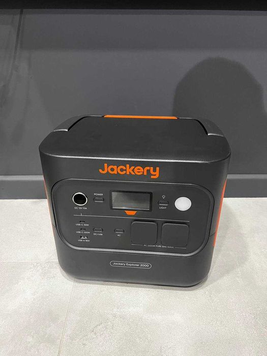Зарядна станція Jackery  2000 v2  2042 Вт⋅год LiFePO4, Портативна