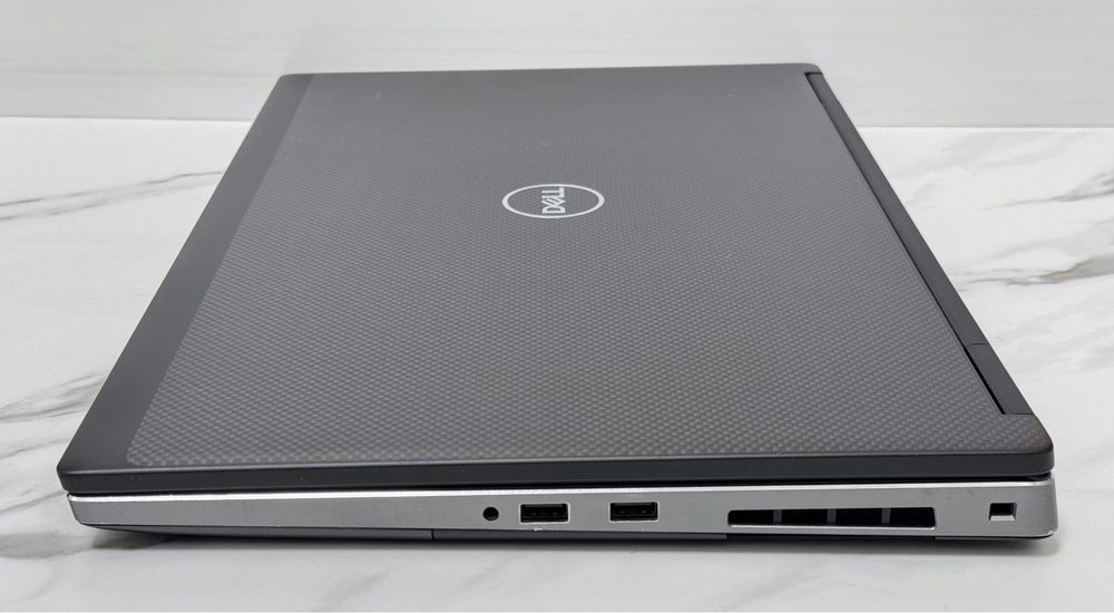 Dell Precision 7730 17.3" FHD IPS|i7-8750H|32GB|512SSD|P4200