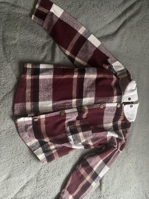 Рубашка для дівчинки.