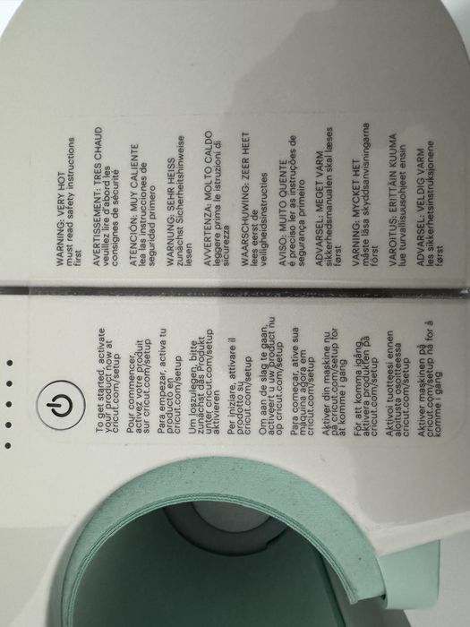 Cricut Mug Press + 5 canecas brancas