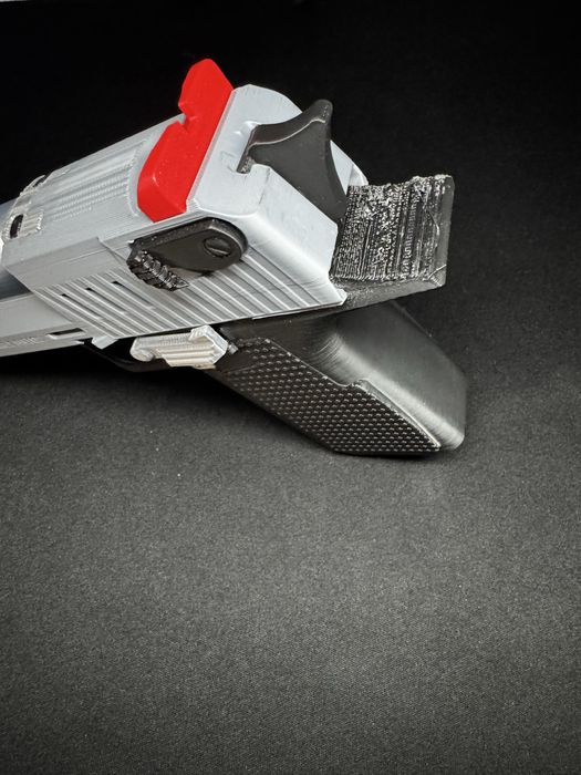 Réplica de Desert eagle (brinquedo)