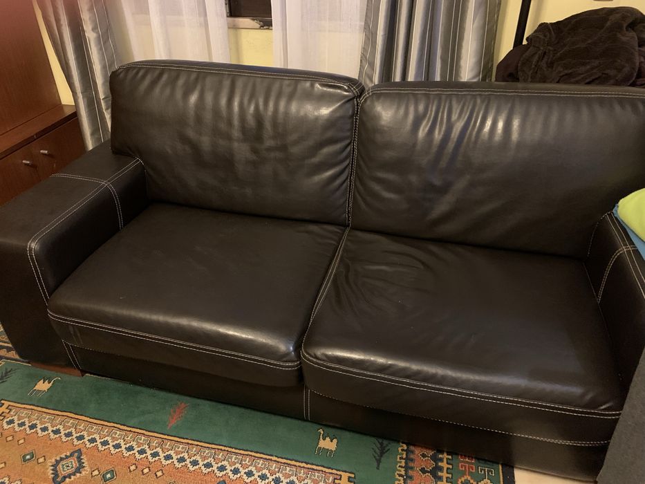 Sofás de 3 lugares e 4 lugares