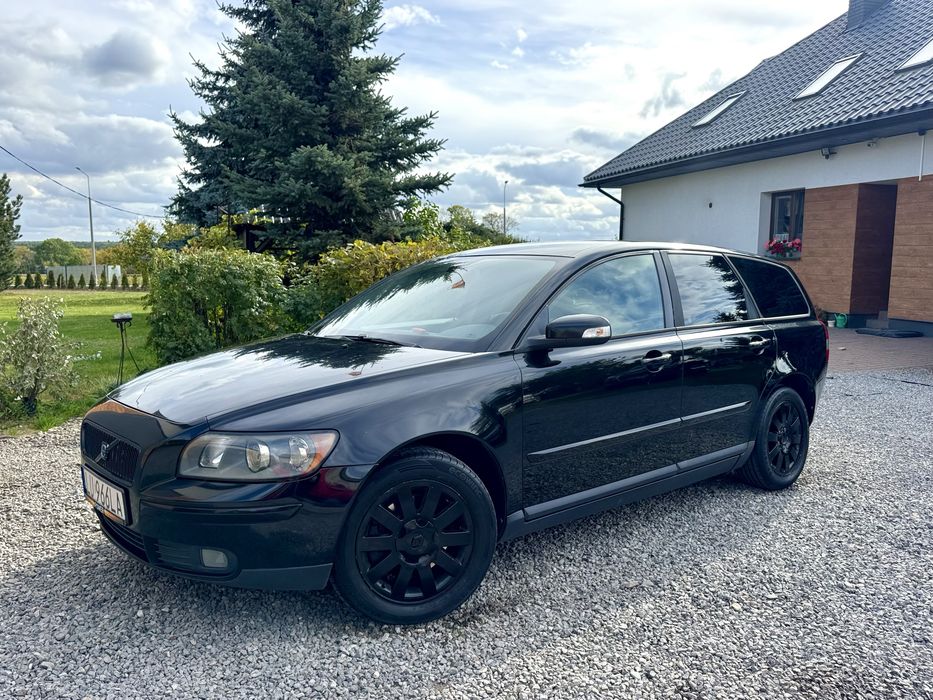 Volvo V50