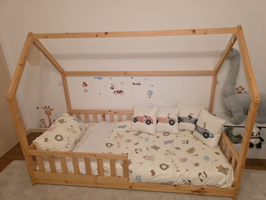 Cama montessori com colchão