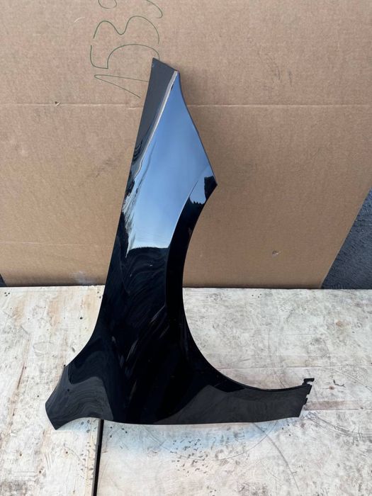 MERCEDES BENZ CLA W118 крило переднє праве в наявності