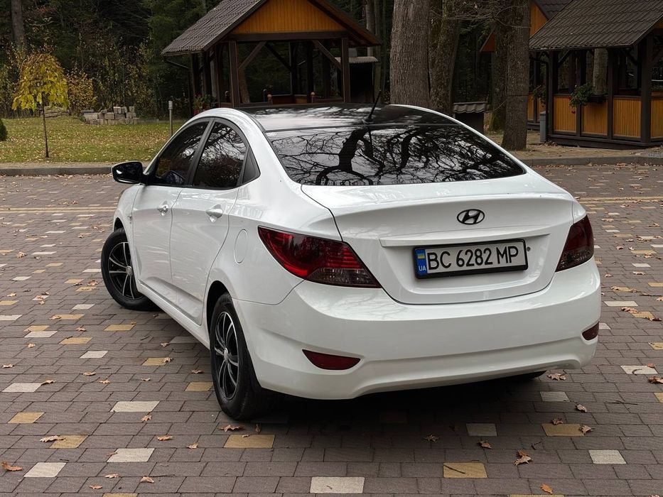 Hyundai Accent 2012 року, 1.4 бензин, механіка. Авто в хорошому стані,