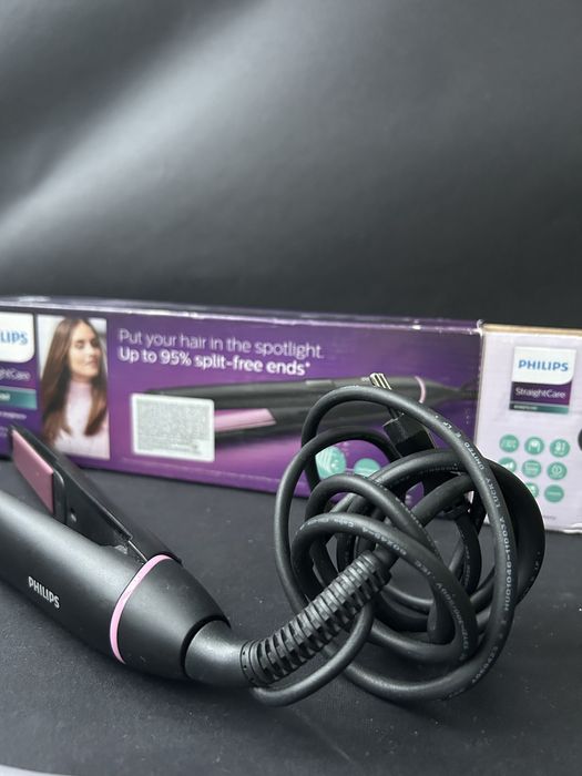 Вирівнювач волосся Philips StraightCare BHS675/00