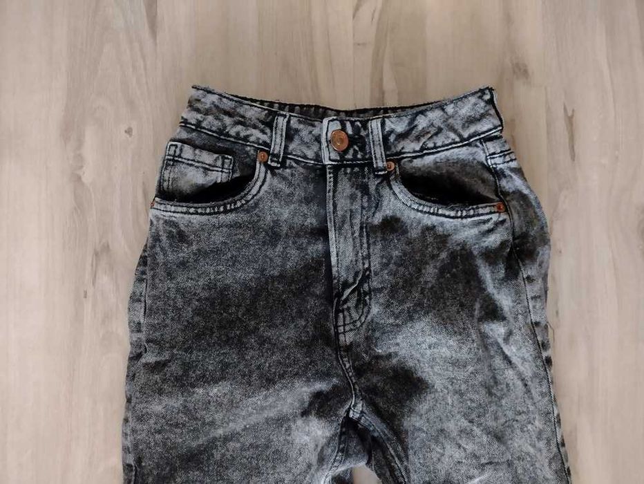 Spodnie boyfriendy CROPP roz. XXS/32