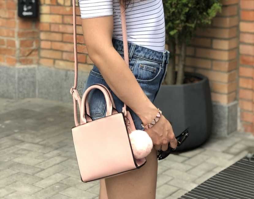 Сумочка Mango рожевого кольору