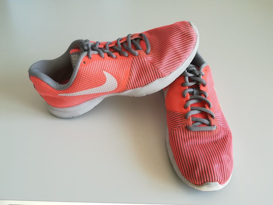 Buty sportowe Nike  36 36,5